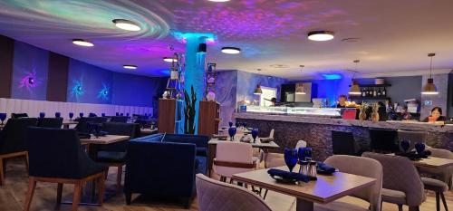 Restaurant, Knights Inn - Hallandale FL in Hallandale Beach (FL)
