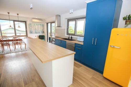 Bright Views, Bright (fotografie 6)