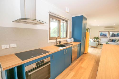 Bright Views, Bright (fotografie 7)