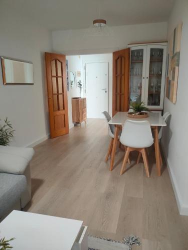 Two-Bedroom Apartment image 6