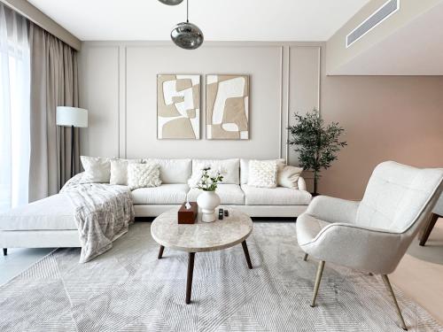 Sky High Luxury 50th FLR Lux 2BDR Apartment in Downtown, Dubaï (photo 2)