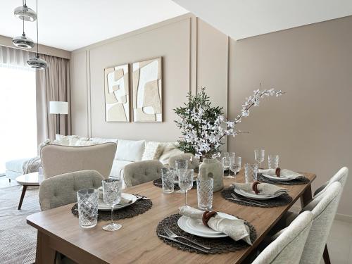 Sky High Luxury 50th FLR Lux 2BDR Apartment in Downtown, Dubaï (photo 4)