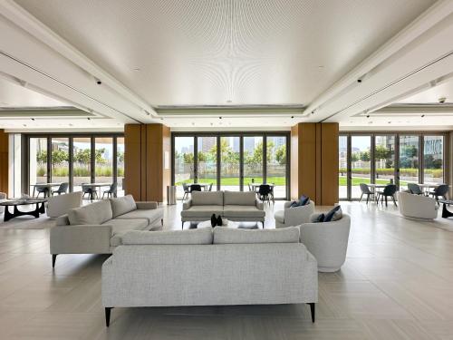 Sky High Luxury 50th FLR Lux 2BDR Apartment in Downtown, Dubaï (photo 8)