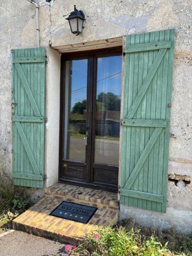 Вход, Gîte du bois des Genièvres (Gite du bois des Genievres) in Amillis
