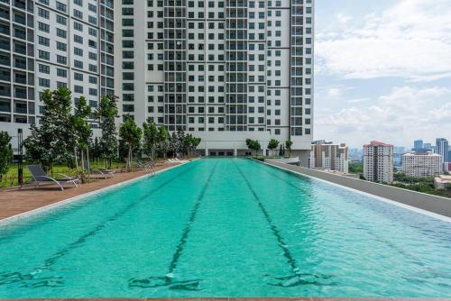 Muji 10pax 9min to Pavilion Bukit Jalil & Axiata