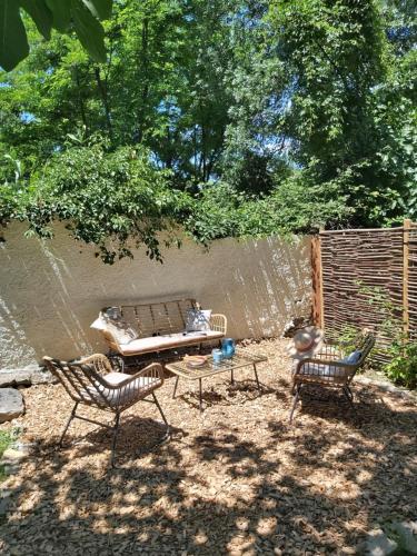 Dārzs, Mas du moulin neuf, holidayhome with private garden and jacuzzi in Saint-Hippolyte-du-Fort