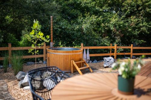 Kert, Roubenka Sobotín (Roubenka Sobotin) in Sobotin