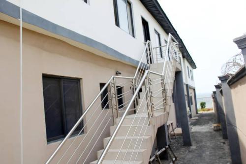 Sailors apartment in Ікоруду