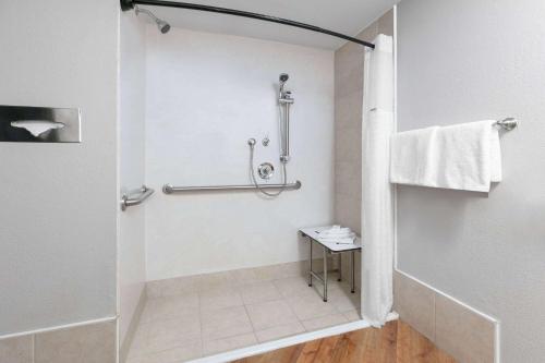 Baymont by Wyndham Austin University Area in Austin, USA