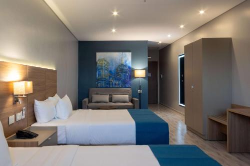 2 double beds