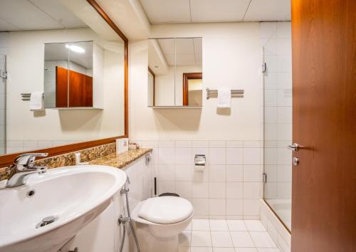 Quickstay Homes -2BR at Al Mesk Tower Dubai Marina - image 11