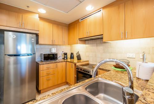 Quickstay Homes -2BR at Al Mesk Tower Dubai Marina - image 10