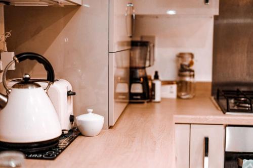 Private Double room in a 2 bed shared new build flat, Reading in Beech Hill