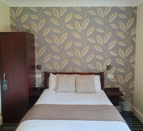 Manor Parc Country Hotel & Restaurant
