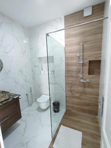 Villa aan zee in rhach met 3 slaapkamers in Ajdir