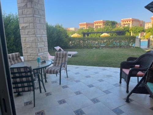 Amazing standalone Villa with 4 master rooms, private Garden, and pool