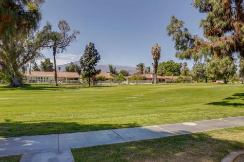 Cozy Coachella Condo - Your Desert Oasis in Indio, USA