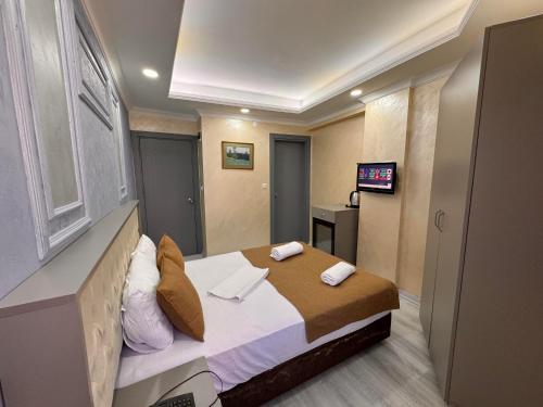 Standard Triple Room image 9