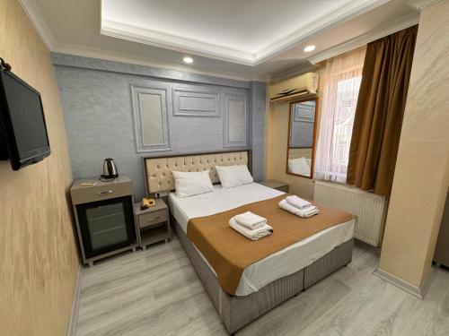 Standard Triple Room image 10