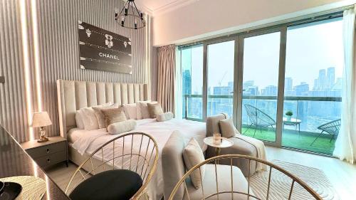 Luxury Family Studio Close to Dubai Mall and Burj Khalifa, Дубай (фото 6)