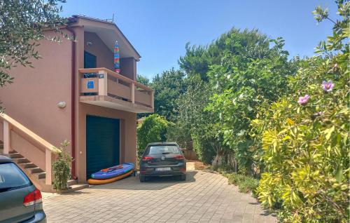 1 Bedroom Cozy Apartment In Nin