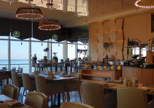 لانكستر إيدن باي لانكستر إيدن باي