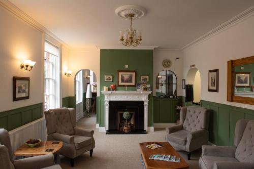 Abbots Mead Hotel - image 9