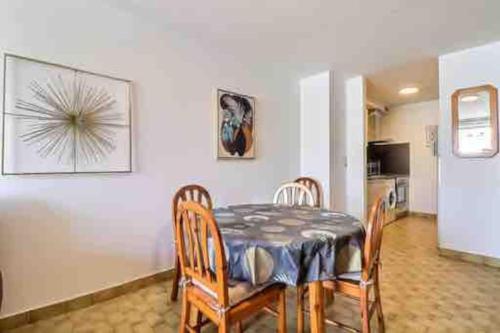 Le Corail du BOUCANET T4 de 70m2 en Duplex avec balcon et parking in Le Grau-du-Roi