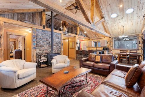 . Private River Front Cabin