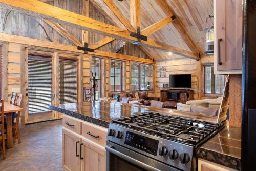 Private River Front Cabin in Darby (MT)