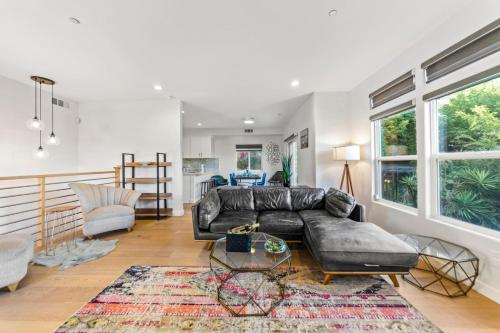 Luxurious 4BR in prime LA location with great view, Los Angeles (fotografie 2)