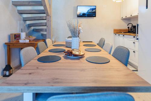 Rustic Inn bed and breakfast in Budesti