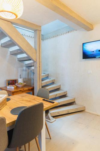 Rustic Inn bed and breakfast in Budesti