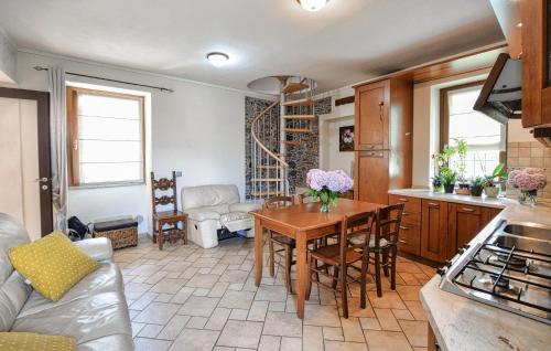 Amazing Apartment In Artogne With Wifi in Artogne