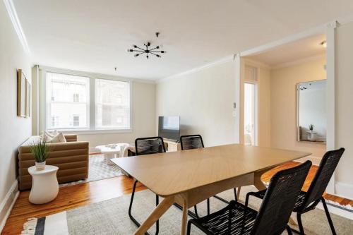 Dreamy 2BR in Downtown Princeton in Princeton, USA