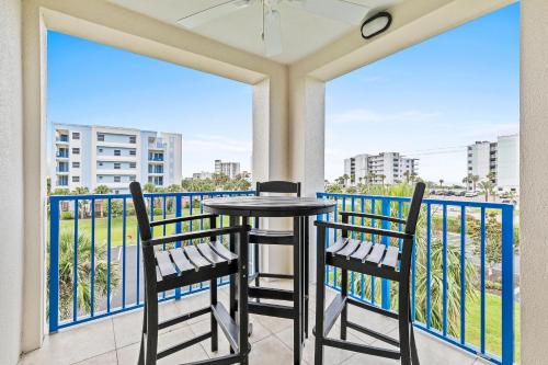 Oceanwalk 18-301 in New Smyrna Beach, USA