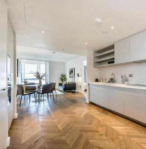 Landmark Entire 2BD Flat Prime Zone1 River, Londres (foto 2)