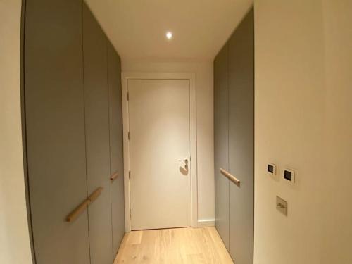 Landmark Entire 2BD Flat Prime Zone1 River, Londres (foto 9)