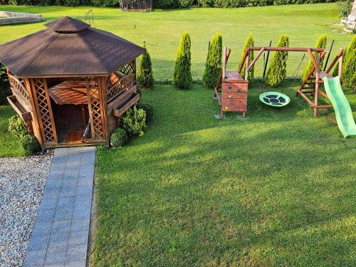 Domek nad potokiem Domek nad potokiem