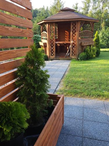 Domek nad potokiem Domek nad potokiem