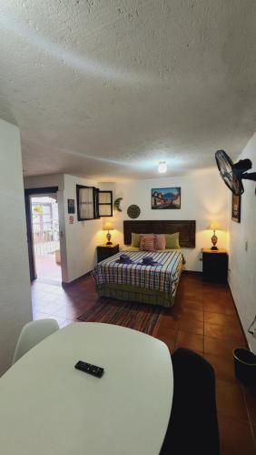 Double Room with Private Bathroom image 7