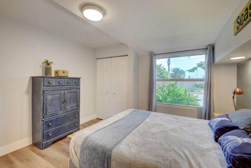 NEW The Tikki Hideaway in Lake Worth, USA