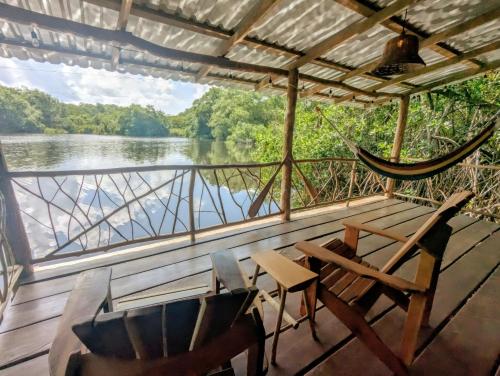 La Isla Dulce in Livingston