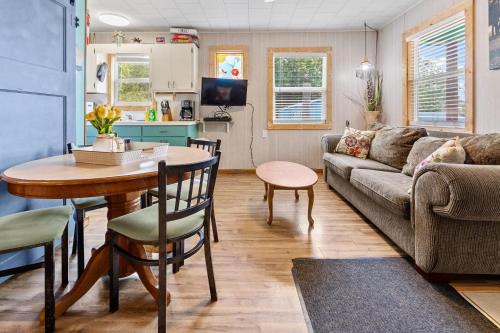 Diamond City Lakeside Resort in Diamond City, USA