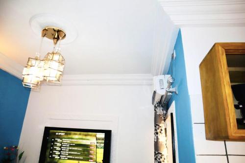 Apartment image 7