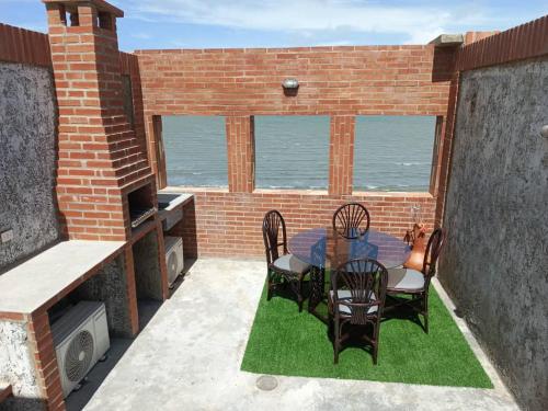 전망, Tucacas Penthouse w Generator and Water Tank in 투카카스