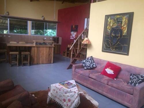 Bonita casa con piscina en amazonia in Cotundo