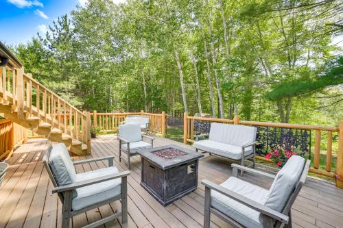 . Pembine Cabin with Expansive Yard, Fire Pit and Grill!