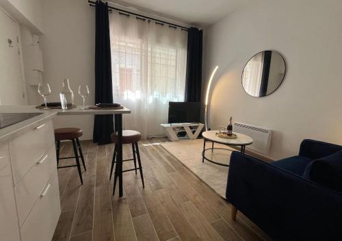Suite romantique avec Balnéo, Marseille (fotografie 7)