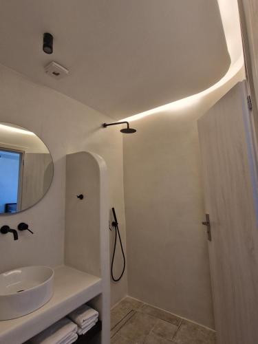 Santozen Suites – Fira, UT
